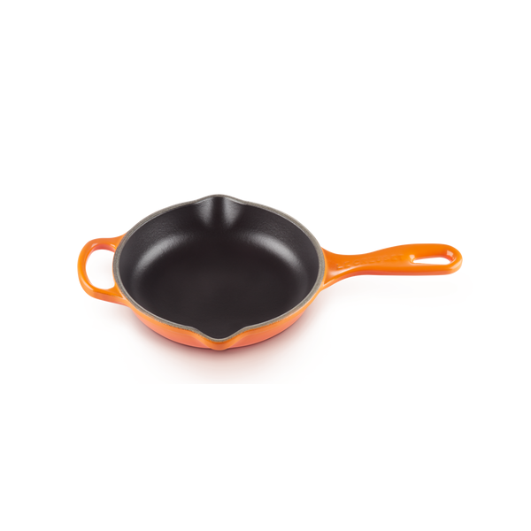 Le Creuset cast-iron skillet 23 cm round, black